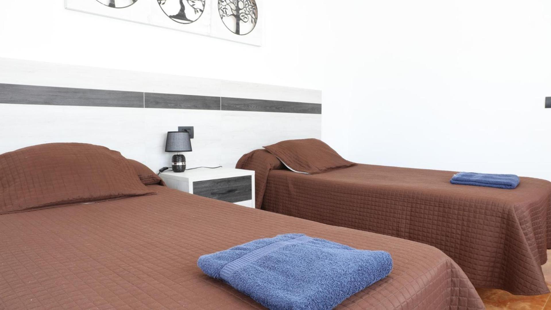 Pension Albergue Gonzar 포르토마린 외부 사진